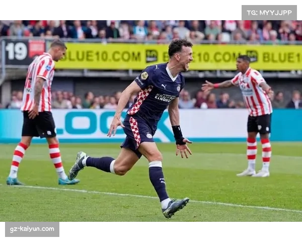 埃因霍温老将佩里西奇专访：为何选择荷甲并谈未来职业目标